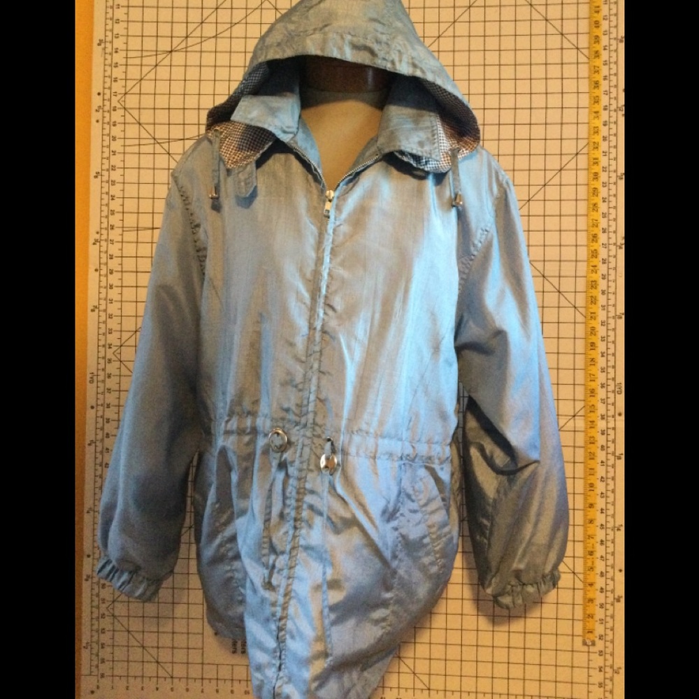 Out Brook Silver-blue. Rain Jacket Size Large